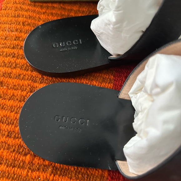 Gucci Sandals - Picture 4 of 7